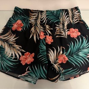 Floral Black Women's Shorts